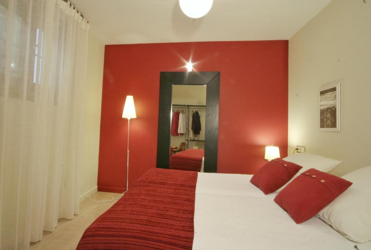 Apartamentos Uncastillo Exterior photo